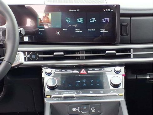 New 2026 Hyundai Santa Fe SEL w/ Tow & Go Package FWD image 11