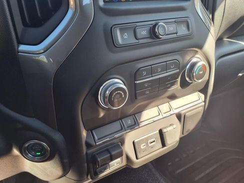 New 2025 GMC Sierra 2500 Pro w/ Snow Plow Prep/Camper Package image 17