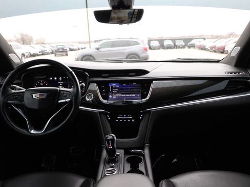 Used 2021 Cadillac XT6 Sport image 14