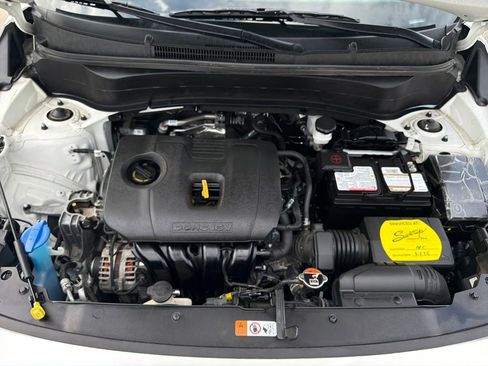 Used 2021 Kia Seltos EX image 25