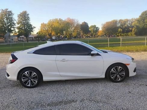 Used 2018 Honda Civic EX-T image 6