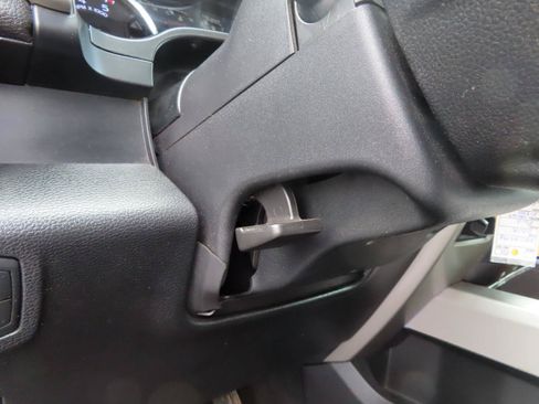 Used 2018 Ford F350 4x4 Crew Cab Super Duty image 33