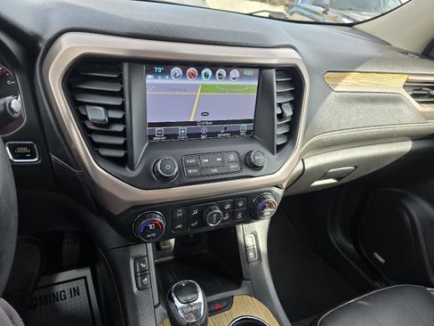 Used 2017 GMC Acadia Denali w/ Technology Package image 18