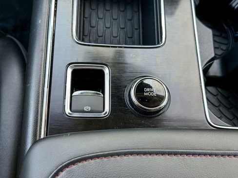 Used 2022 Lincoln Aviator AWD w/ Premium Package image 31