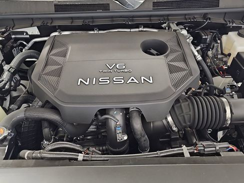 New 2025 Nissan Armada SV image 30