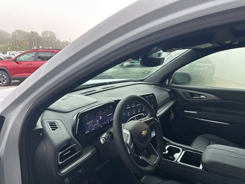 New 2026 Chevrolet Traverse LT w/ Sun and Wheel Package image 15