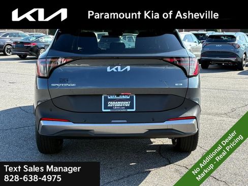 New 2026 Kia Sportage S image 5