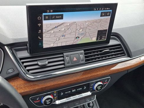 Certified 2023 Audi Q5 2.0T Premium Plus w/ Premium Plus Package image 14