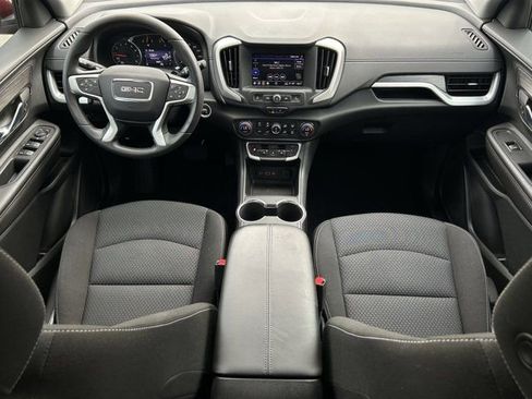 Used 2022 GMC Terrain SLE w/ Driver Convenience Package image 12