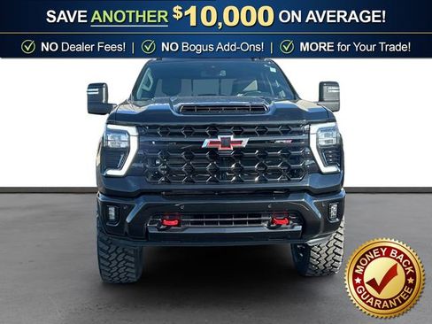 Used 2025 Chevrolet Silverado 2500 ZR2 image 11