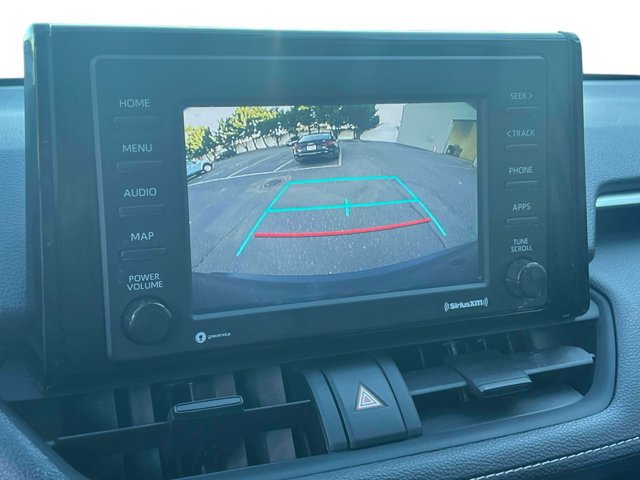 Used 2021 Toyota RAV4 XLE AWD/4WD image 34