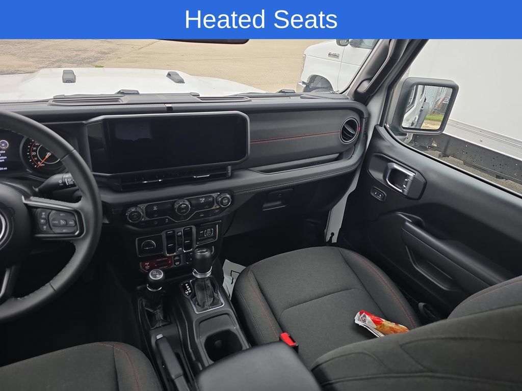 Used 2026 Jeep Wrangler Unlimited Rubicon AWD/4WD image 12