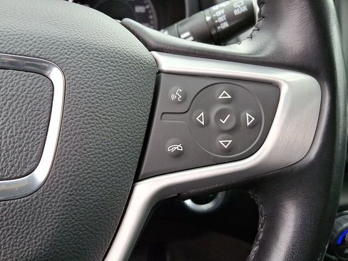 Certified 2021 GMC Terrain SLE w/ Driver Convenience Package image 18