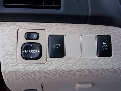 Used 2014 Toyota Venza LE w/ LE Convenience Package AWD/4WD image 22
