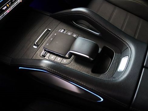 Used 2024 Mercedes-Benz GLE 450 4MATIC w/ AMG Line Exterior image 27