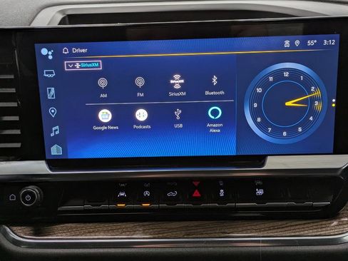 Used 2023 Chevrolet Silverado 1500 LT AWD/4WD image 24