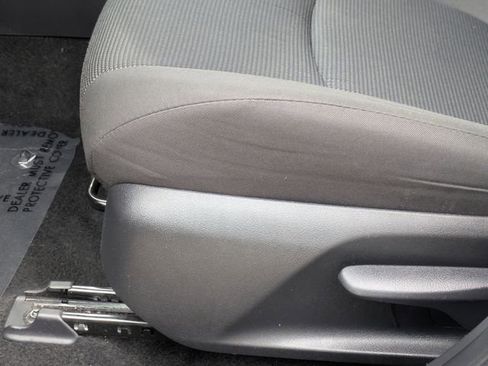 Used 2024 Toyota RAV4 LE image 22