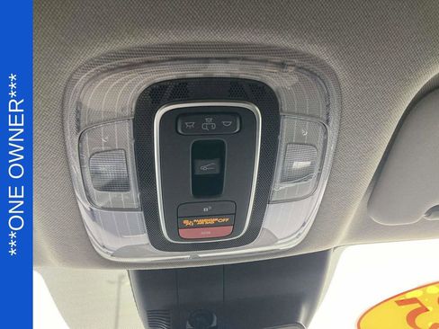 Used 2025 Hyundai Elantra SEL FWD image 24