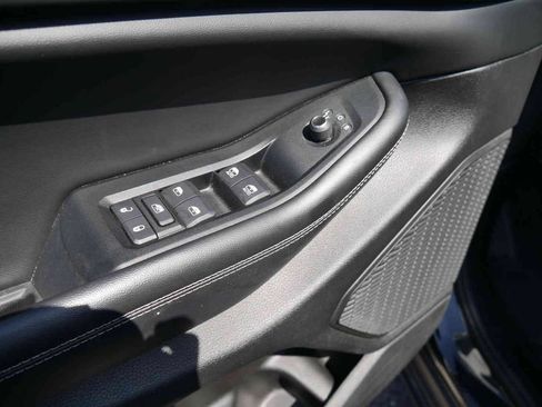 Certified 2023 Jeep Grand Cherokee L Laredo AWD/4WD image 23