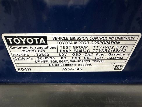 Used 2026 Toyota Camry SE FWD image 70