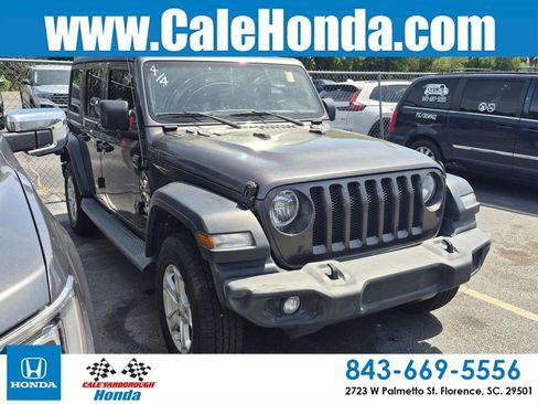 Used 2019 Jeep Wrangler Unlimited Sport S AWD/4WD image 1