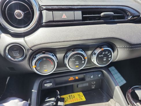 Used 2025 MAZDA MX-5 Miata RF Grand Touring RWD image 18