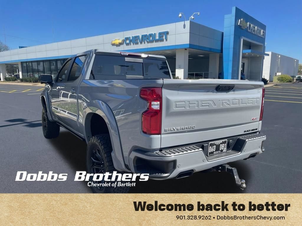 Used 2025 Chevrolet Silverado 1500 RST AWD/4WD image 10
