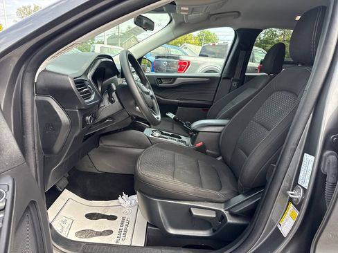 Used 2025 Ford Escape Active FWD image 20