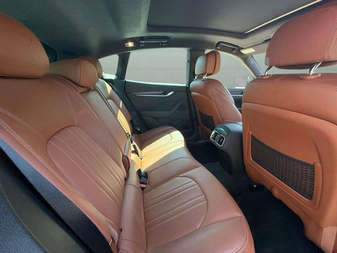 Certified 2023 Maserati Levante GT AWD/4WD image 29