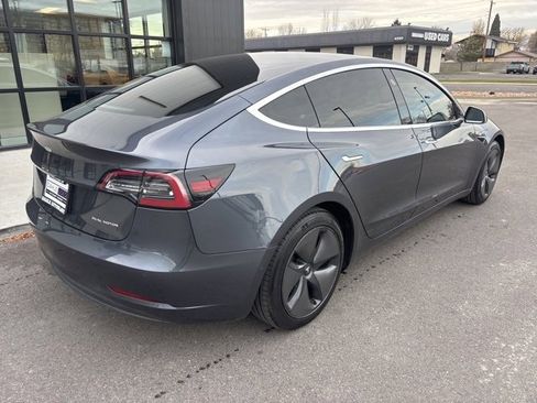 Used 2019 Tesla Model 3 Long Range image 9