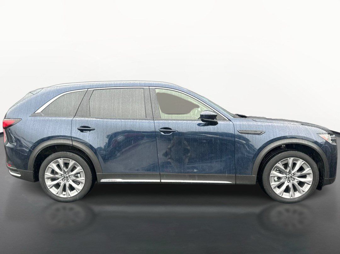 Used 2024 MAZDA CX-90 3.3 Turbo w/ Premium Package AWD/4WD image 2