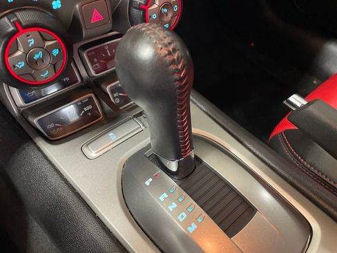 Used 2015 Chevrolet Camaro SS w/ Commemorative Special Edition image 26