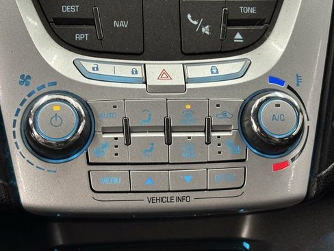 Used 2014 Chevrolet Equinox LTZ image 29