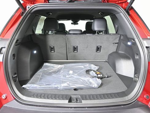 New 2026 Chevrolet Equinox LT w/ Convenience Package II image 16