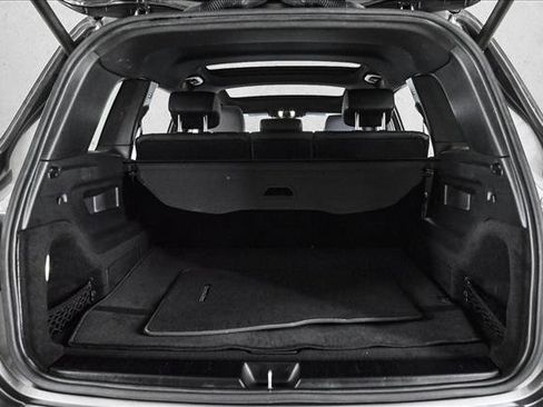 Used 2020 Mercedes-Benz GLB 250 4MATIC image 6