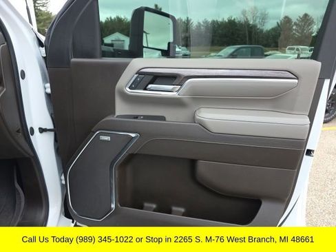 Used 2024 Chevrolet Silverado 2500 LTZ w/ LTZ Convenience Package AWD/4WD image 48