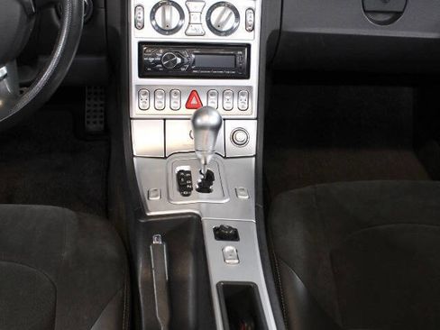 Used 2005 Chrysler Crossfire SRT-6 image 16