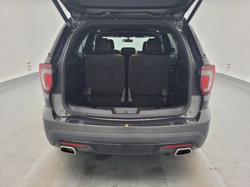 Used 2017 Ford Explorer Sport image 29