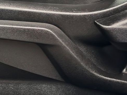 Used 2017 Subaru Impreza 2.0i Premium image 26