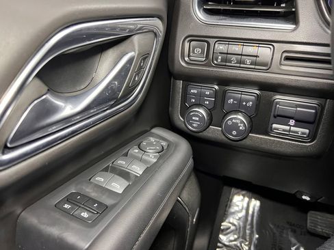 Used 2024 Chevrolet Suburban Z71 w/ Off-Road Capability Package AWD/4WD image 11