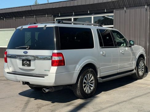 Used 2017 Ford Expedition EL XLT AWD/4WD image 6
