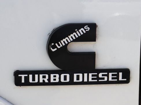 Used 2018 RAM 2500 Laramie image 51