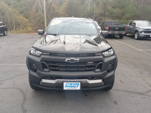 Used 2023 Chevrolet Colorado Trail Boss image 8