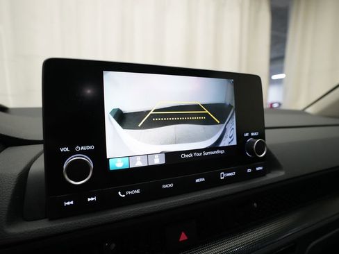 Used 2023 Honda CR-V LX image 19