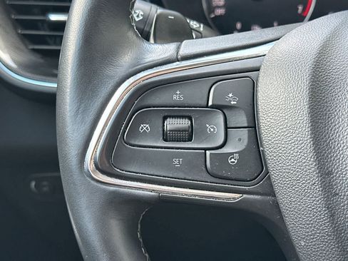 Used 2022 Buick Envision Preferred FWD image 26