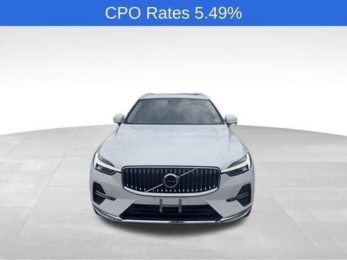 Used 2023 Volvo XC60 B5 Plus AWD/4WD image 22