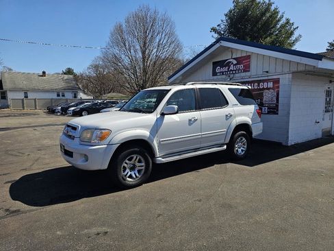 Used 2005 Toyota Sequoia Limited AWD/4WD image 5