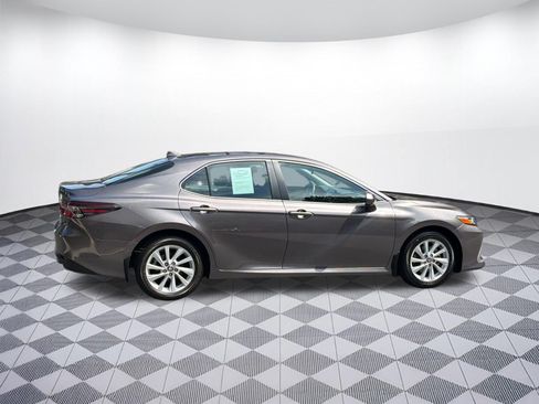 Used 2024 Toyota Camry LE FWD image 20