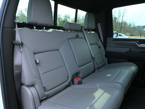 Used 2024 Chevrolet Silverado 2500 LT w/ All Star Edition image 11