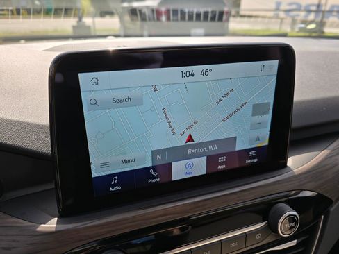 Used 2020 Ford Escape Titanium image 26